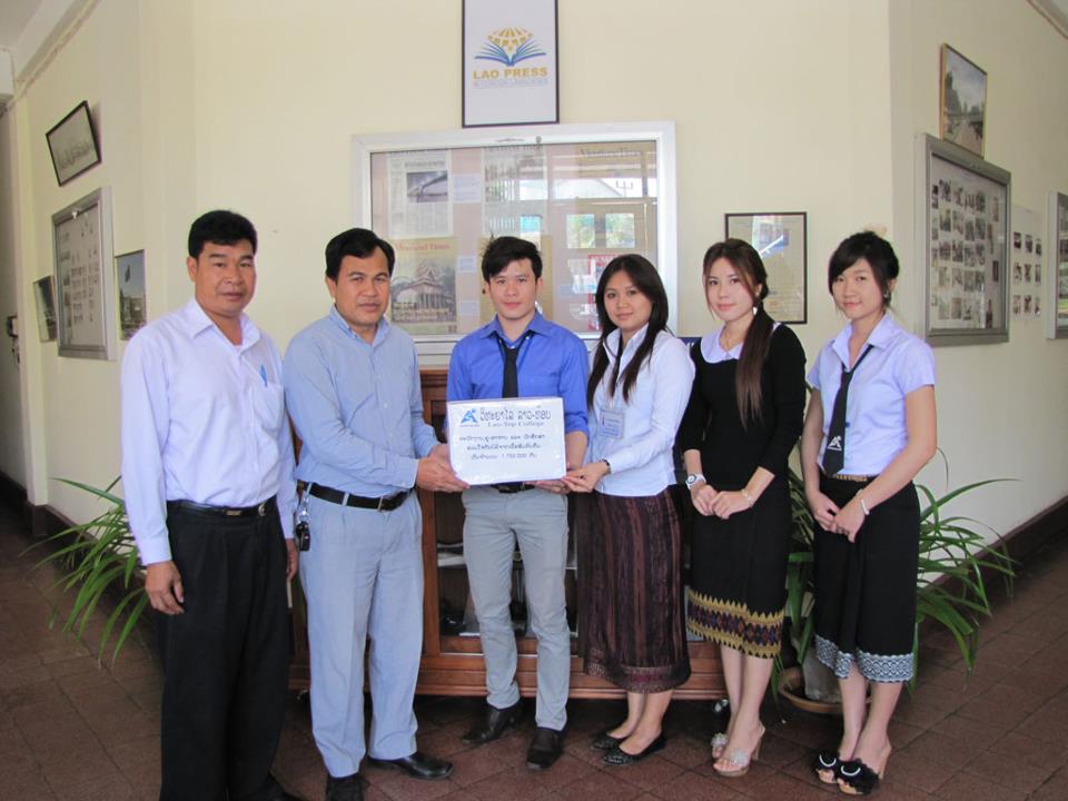 Lao-Top College Helps Flood Victims