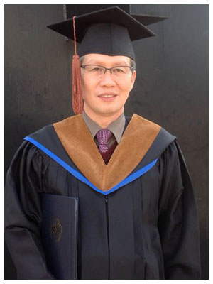Mr. Kwon Young Wook - President and founder of Lao-Top College - ທ່ານ ກວັນຢຸງວຸກ - ປະທານ ແລະ ຜູ້ສ້າງຕັ້ງ ວິທະຍາໄລ ລາວ-ທ໊ອບ
